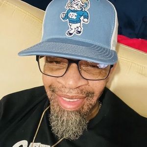 Meet your Posher, Tyrone